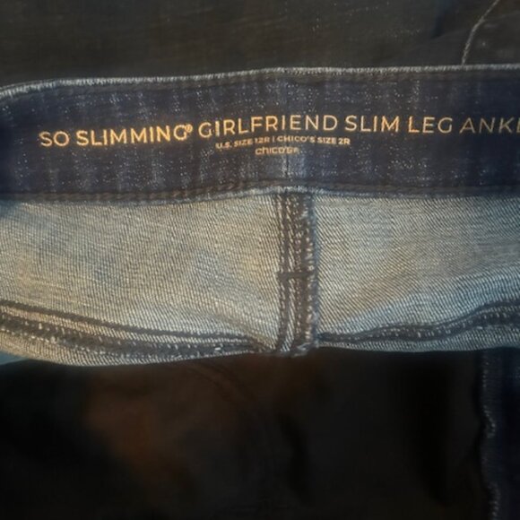 Chico's So Slimming Girlfriend 5 pocket Slim Leg Ankle jeans, size 12R - Picture 4 of 5